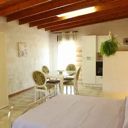 Apartment La Terrazza In Centro